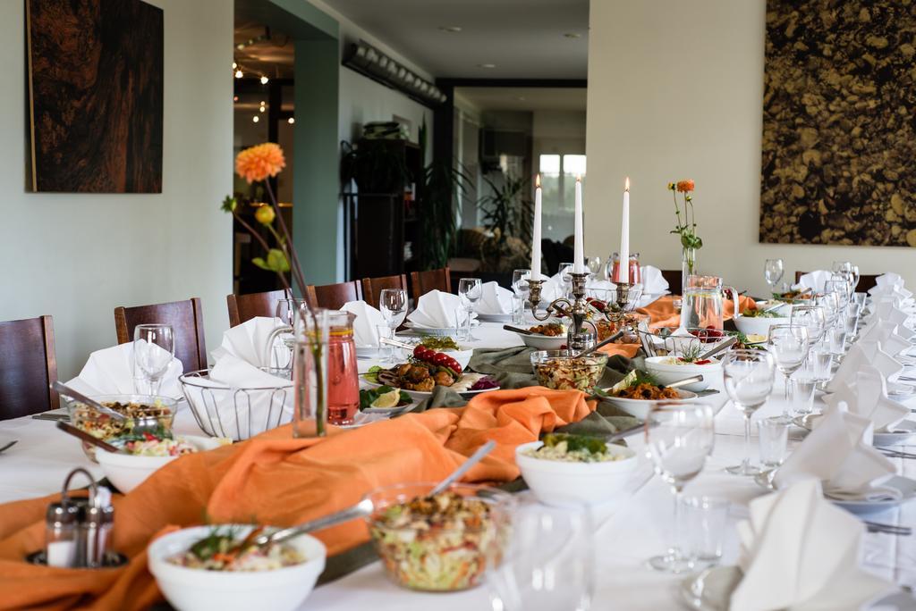 Hotel Sanvilla Sigulda Ngoại thất bức ảnh