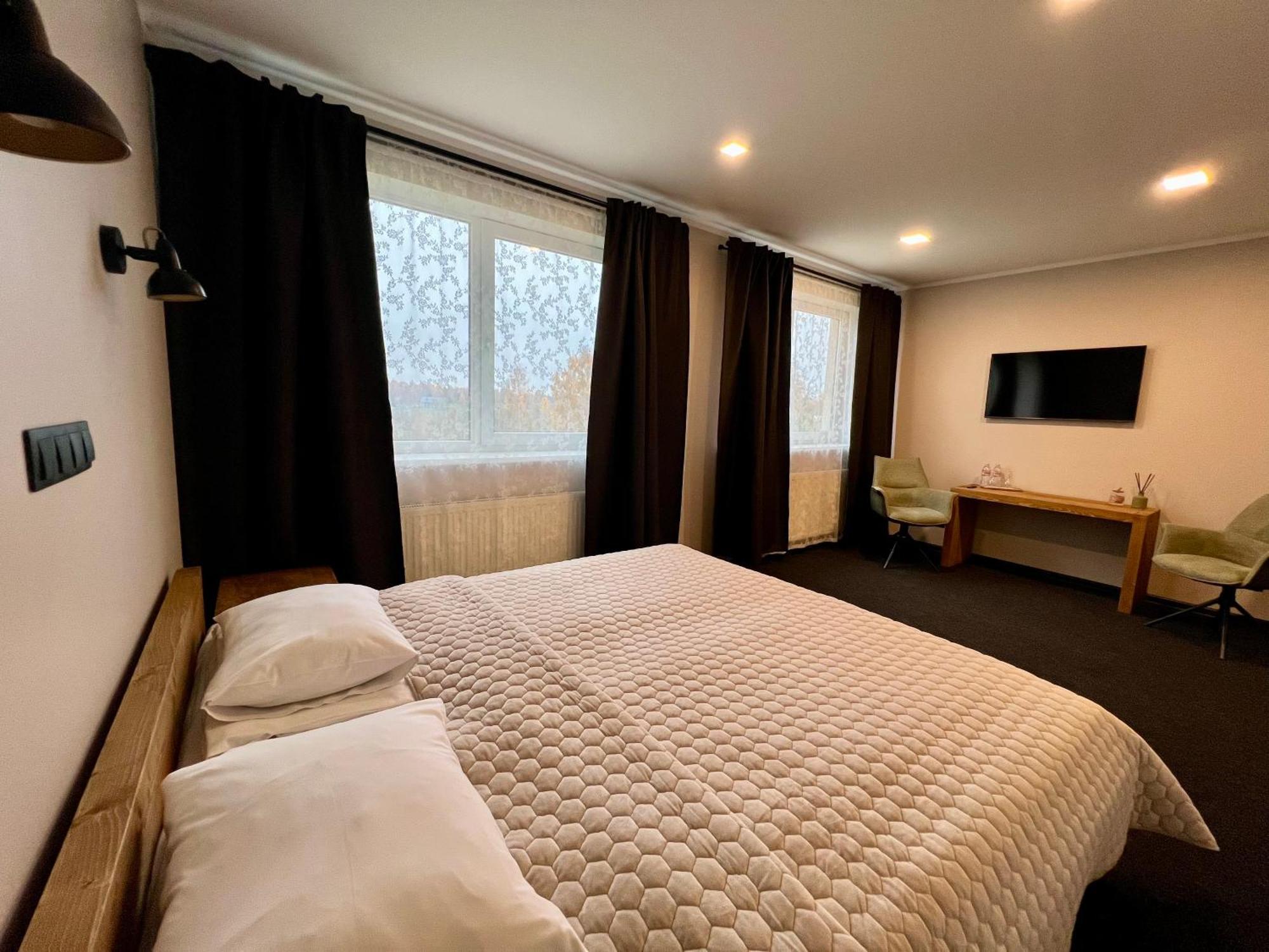 Hotel Sanvilla Sigulda Ngoại thất bức ảnh